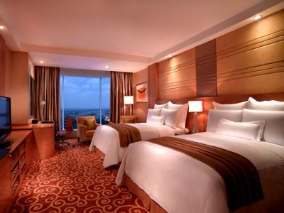 bedroom 1 - hotel jw marriott - medan, indonesia