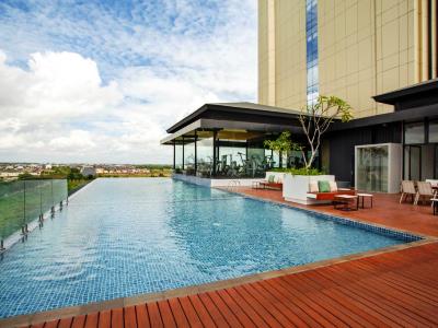 outdoor pool - hotel wyndham opi hotel palembang - palembang, indonesia