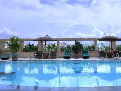 outdoor pool - hotel ciputra semarang by swiss-belhotel intl - semarang, indonesia