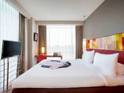 bedroom 1 - hotel ibis styles solo - surakarta, indonesia
