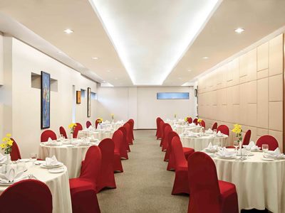 conference room 1 - hotel ibis styles solo - surakarta, indonesia