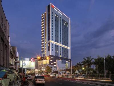 exterior view - hotel swiss-belhotel solo - surakarta, indonesia