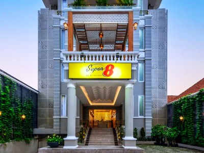 exterior view - hotel super 8 by wyndham solo indonesia - surakarta, indonesia
