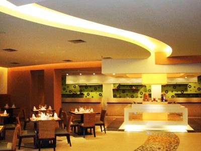 restaurant - hotel novotel manado golf resort and conv ctr - manado, indonesia