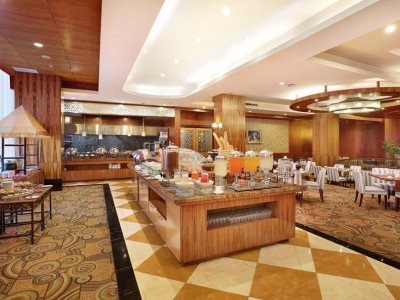 restaurant 1 - hotel swiss-belhotel maleosan manado - manado, indonesia
