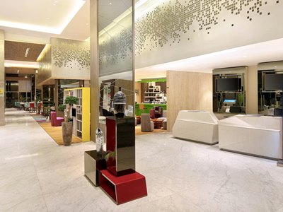 lobby 1 - hotel novotel makassar grand shayla - makassar, indonesia