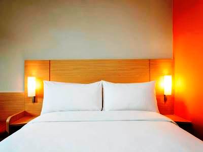 bedroom 1 - hotel ibis makassar city center - makassar, indonesia