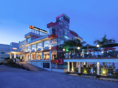 exterior view - hotel swiss-belhotel silae palu - palu, indonesia