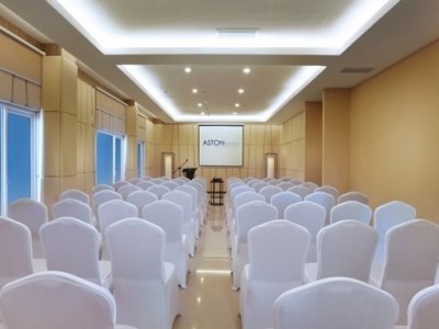 conference room 1 - hotel aston banua hotel and convention center - banjarmasin, indonesia