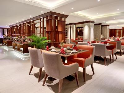 restaurant - hotel swiss-belhotel borneo banjarmasin - banjarmasin, indonesia