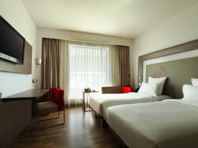 bedroom 1 - hotel novotel banjarmasin airport - banjarmasin, indonesia
