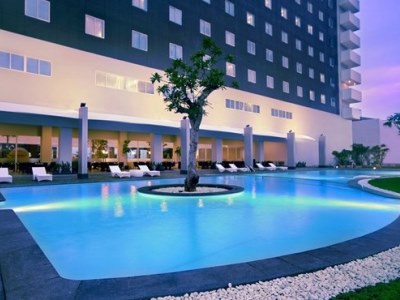 outdoor pool - hotel aston cirebon hotel n convention center - cirebon, indonesia
