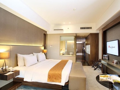 bedroom 1 - hotel swiss-belhotel cirebon - cirebon, indonesia
