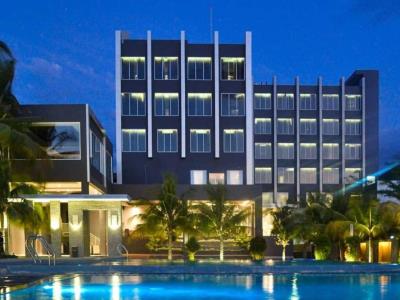 exterior view - hotel aston gorontalo hotel and villas - gorontalo, indonesia