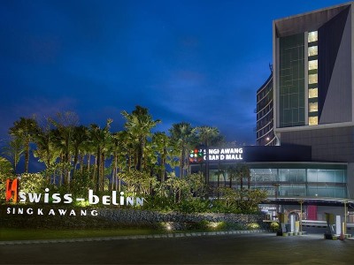 exterior view - hotel swiss-belinn singkawang - singkawang, indonesia