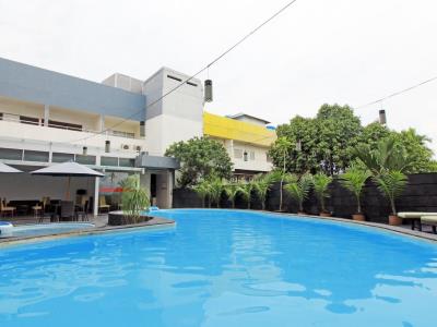 outdoor pool - hotel swiss-belhotel manokwari - manokwari, indonesia