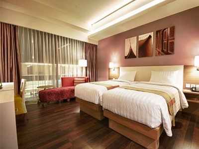 bedroom 1 - hotel mercure padang - padang, indonesia