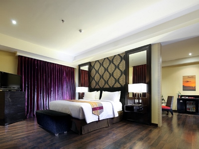 bedroom - hotel mercure padang - padang, indonesia