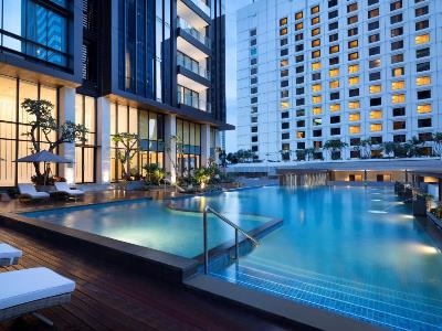 outdoor pool 1 - hotel artotel suites mangkuluhur - jakarta, indonesia