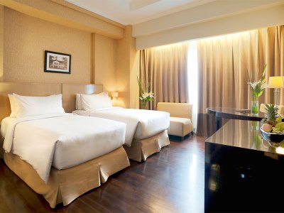 deluxe room 1 - hotel royal kuningan - jakarta, indonesia