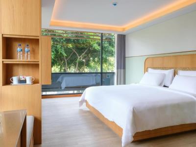 bedroom 2 - hotel artotel casa kuningan - jakarta, indonesia