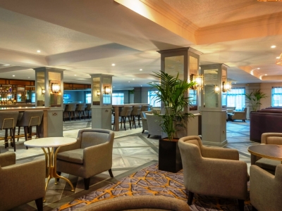 bar - hotel maldron hotel newlands cross - dublin, ireland