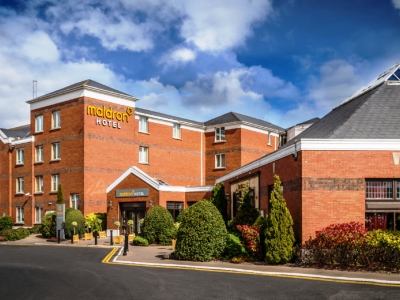 exterior view - hotel maldron hotel newlands cross - dublin, ireland