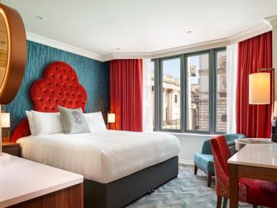 bedroom - hotel hard rock hotel dublin - dublin, ireland