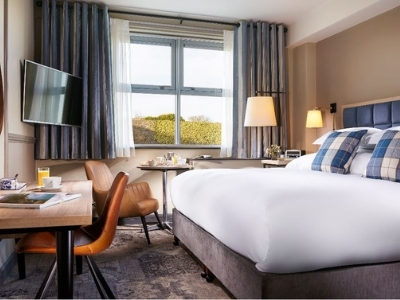 standard bedroom - hotel harbour - galway, ireland