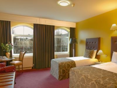 bedroom 2 - hotel brook lodge - killarney, ireland
