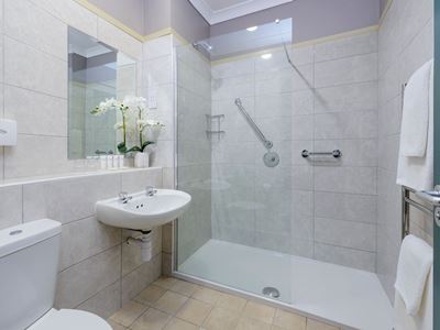 bathroom 1 - hotel castlerosse park resort - killarney, ireland