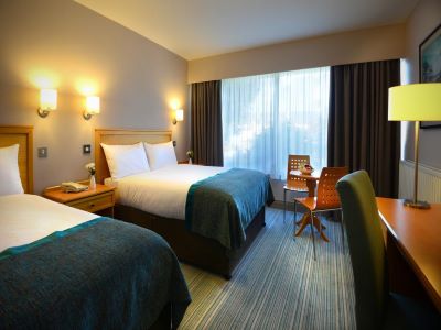 bedroom - hotel hotel killarney - killarney, ireland