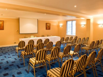 conference room 1 - hotel park inn by radisson shannon airport - shannon, ireland