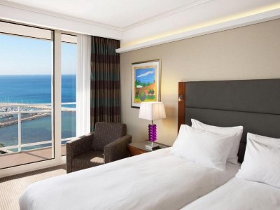 bedroom - hotel hilton tel aviv - tel aviv, israel