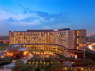 exterior view - hotel westin gurgaon, new delhi - gurugram, india