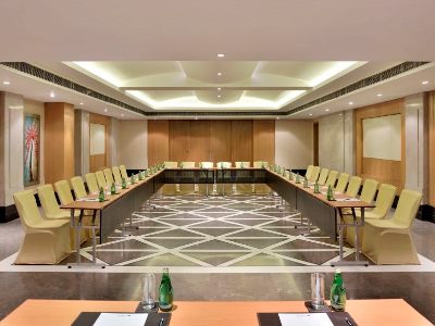 conference room - hotel taj hotel and convention centre - agra, india