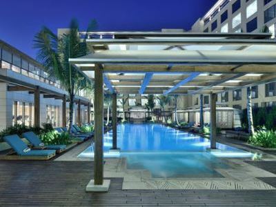 outdoor pool - hotel jw marriott sahar - mumbai, india