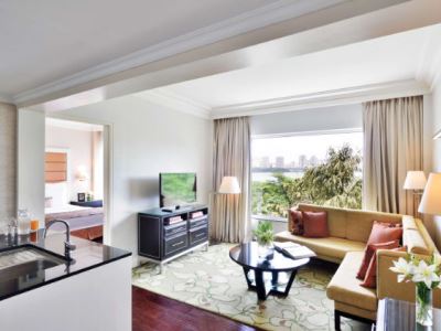 bedroom 1 - hotel lakeside chalet-marriott exec apartments - mumbai, india