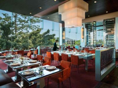 restaurant - hotel lakeside chalet-marriott exec apartments - mumbai, india
