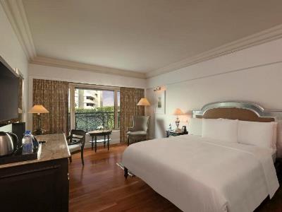 bedroom 1 - hotel hilton international airport - mumbai, india
