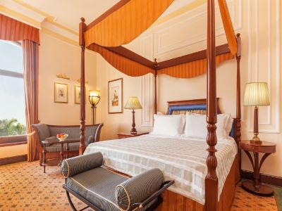 bedroom - hotel oberoi grand - kolkata, india