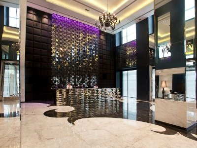 lobby - hotel radisson blu paschim vihar - new delhi, india