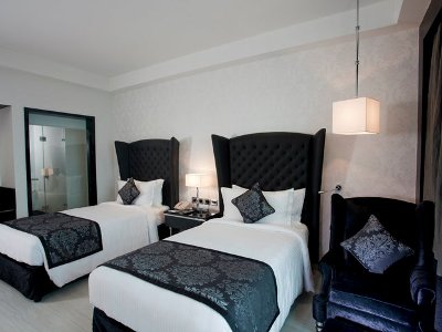 bedroom 2 - hotel radisson blu paschim vihar - new delhi, india