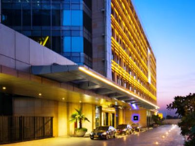 exterior view - hotel jw marriott hotel new delhi aerocity - new delhi, india