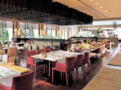restaurant - hotel oberoi - new delhi, india