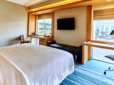 bedroom 3 - hotel aloft new delhi aerocity - new delhi, india