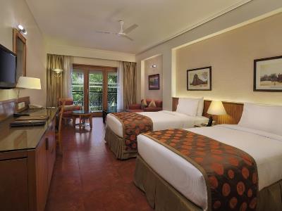 bedroom 2 - hotel doubletree by hilton goa-arpora-baga - goa, india