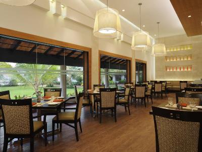 restaurant 1 - hotel doubletree by hilton goa-arpora-baga - goa, india