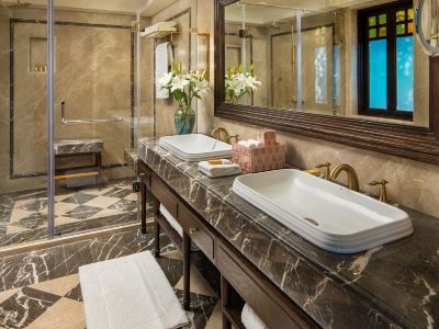 bathroom - hotel taj usha kiran palace, gwalior - gwalior, india