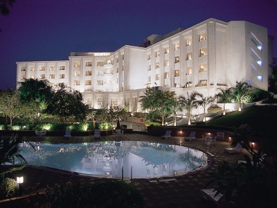 exterior view - hotel taj deccan - hyderabad, india
